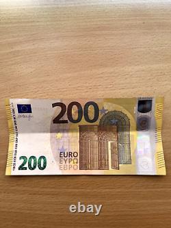 200 euro banknote 2019