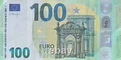 Euro banknotes 100