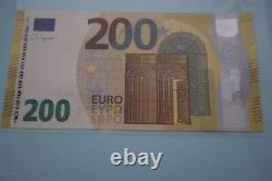 European Union currency 200 euro banknote 2019 EA Slovakia